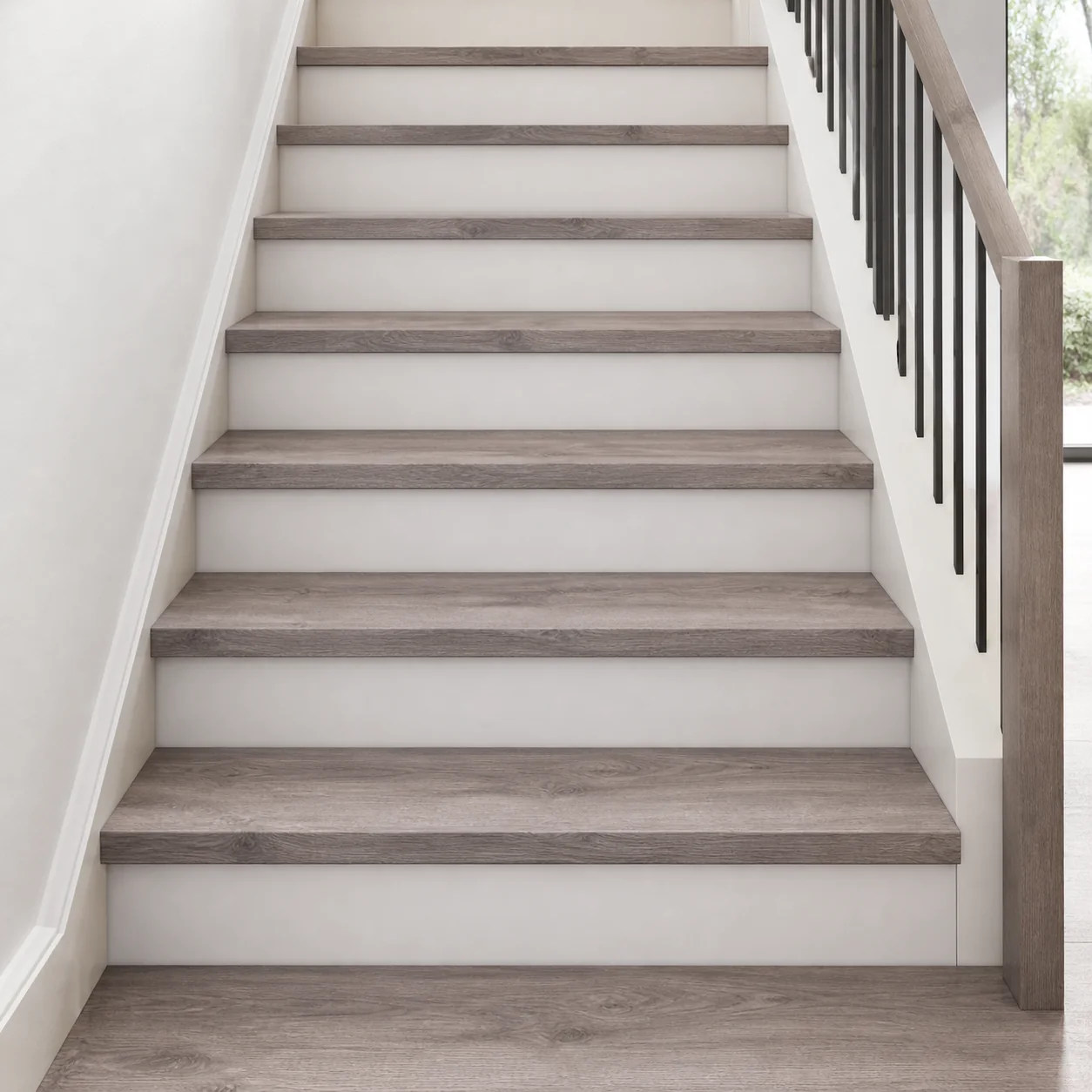 Aspen LVP flooring sample photo 8