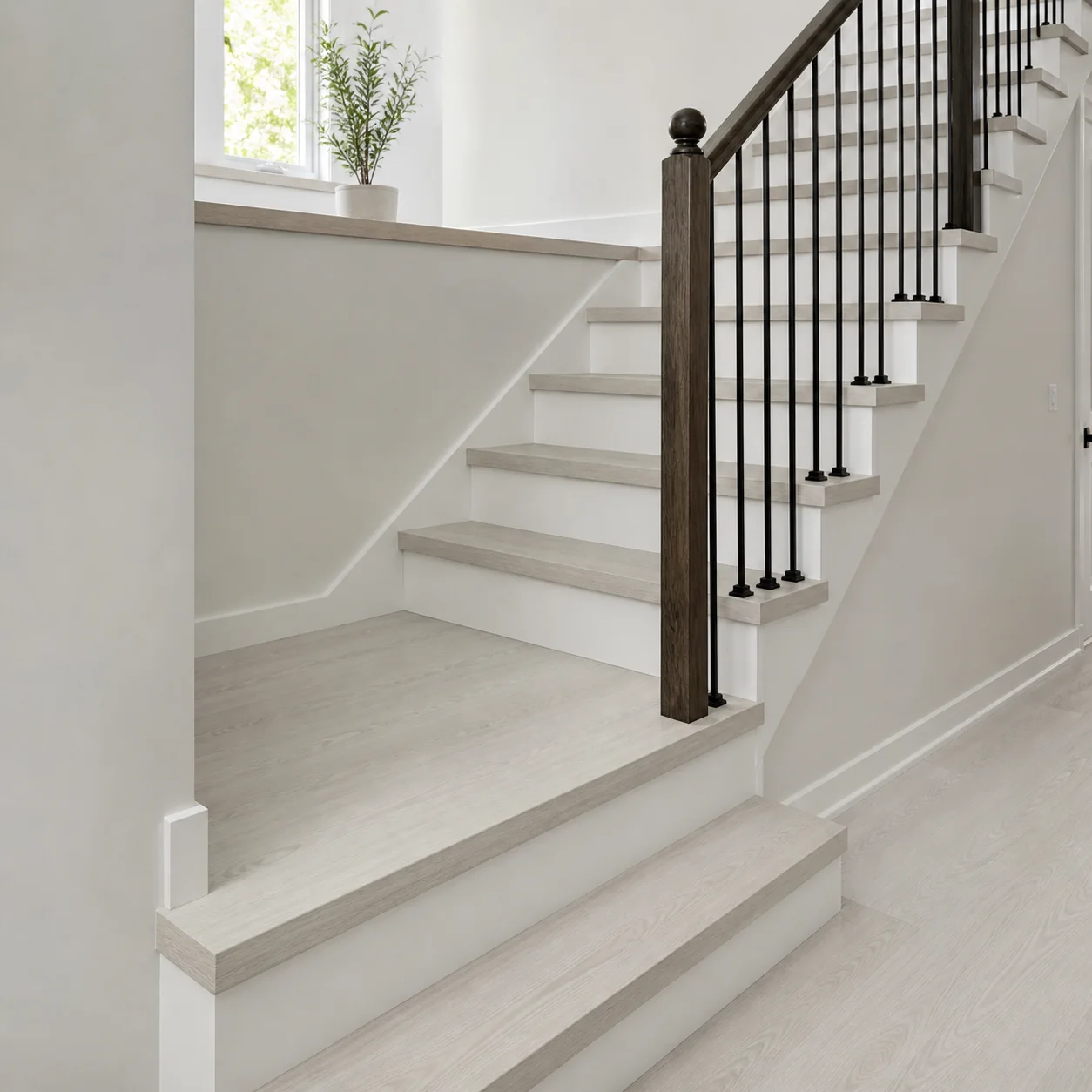 Frost Oak LVP flooring sample photo 9
